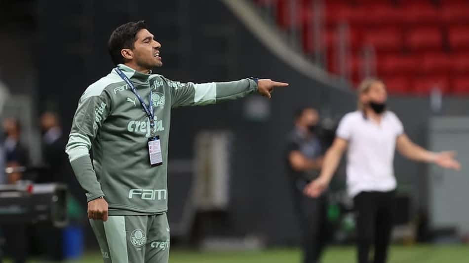 Às vésperas da Libertadores, Abel Ferreira tenta evitar pior sequência no comando do Palmeiras
