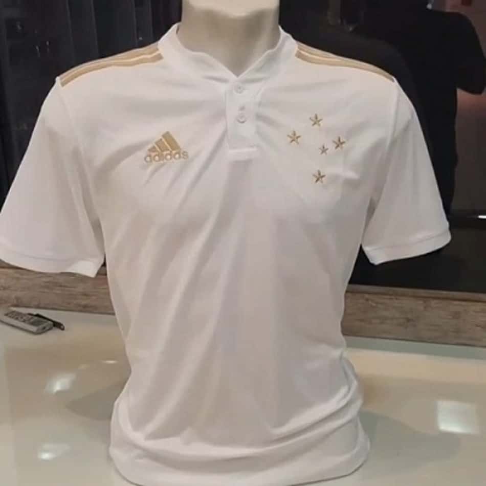 Imagens da camisa 2 do centenário do Cruzeiro vazam. Confira!