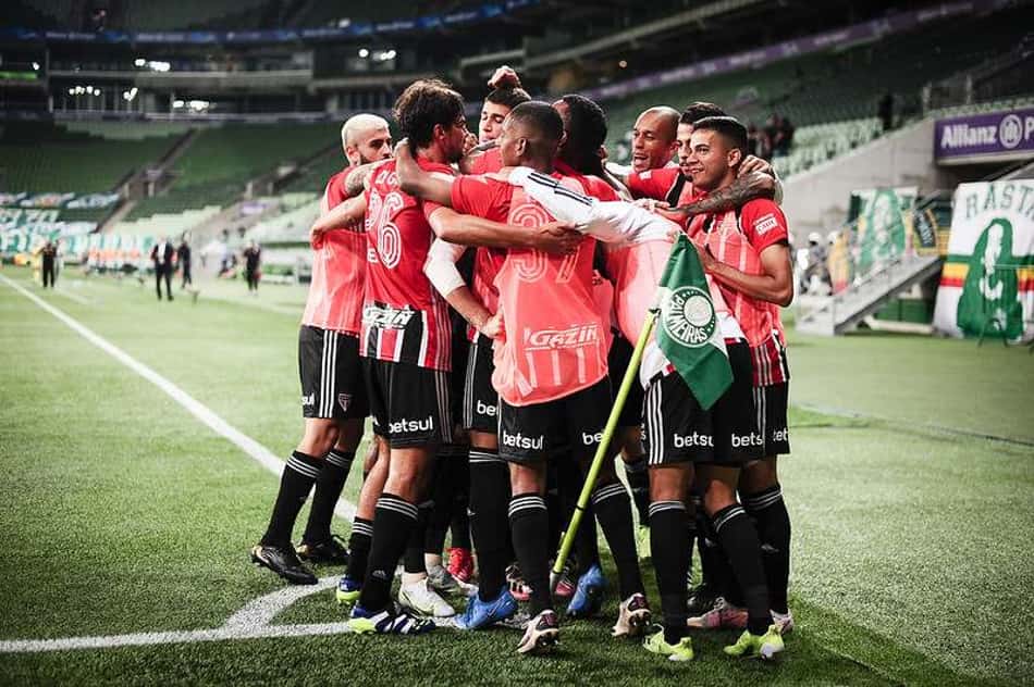 Ponte Preta perde e São Paulo garante liderança do grupo no Paulistão