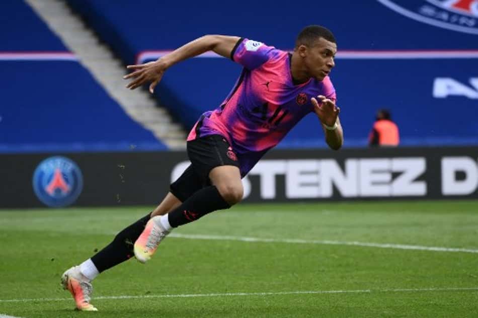 Mbappé se lesiona e vira dúvida para a partida de volta contra o Manchester City