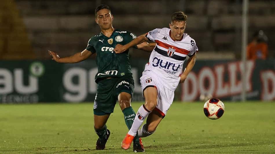 Em jogo truncado, Palmeiras empata com o Botafogo-SP fora de casa pelo Paulistão 2021