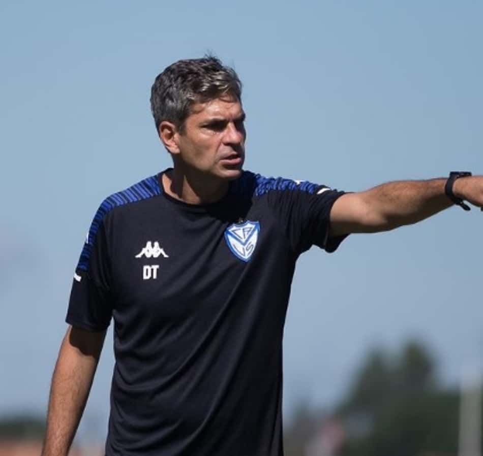 Técnico do Vélez Sarsfield manda recado antes de encarar o Flamengo