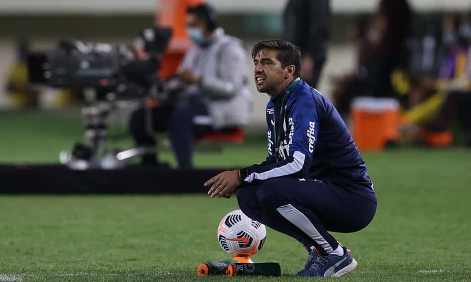 Rival na Libertadores, técnico do Del Valle revela ter pedido conselhos a Abel Ferreira para derrotar Grêmio