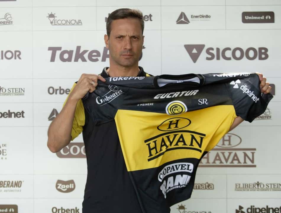 Marcus Vinicius Beck Lima, executivo do Cascavel, tem nome ventilado em clubes da Série B