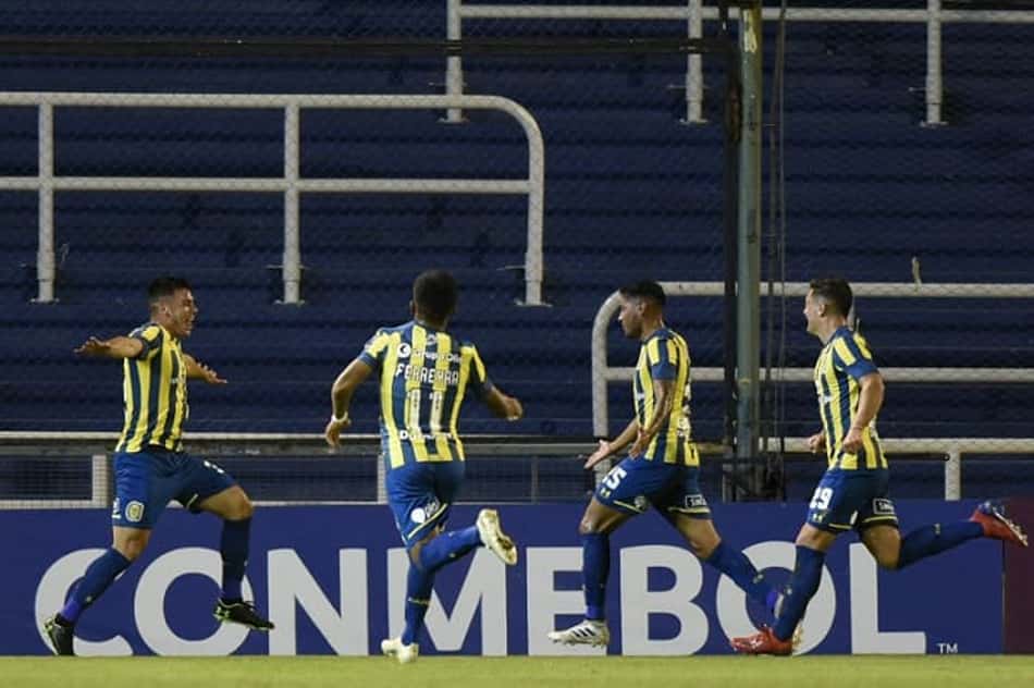 Rosario Central se recupera de derrota na estreia batendo o San Lorenzo