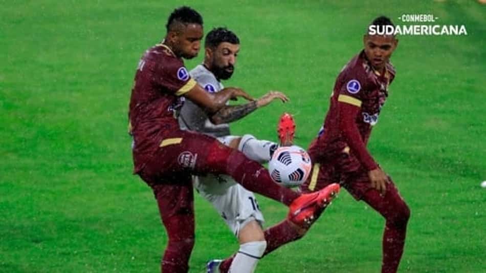 Pelo grupo do RB Bragantino na Sula, Tolima e Talleres ficam no empate