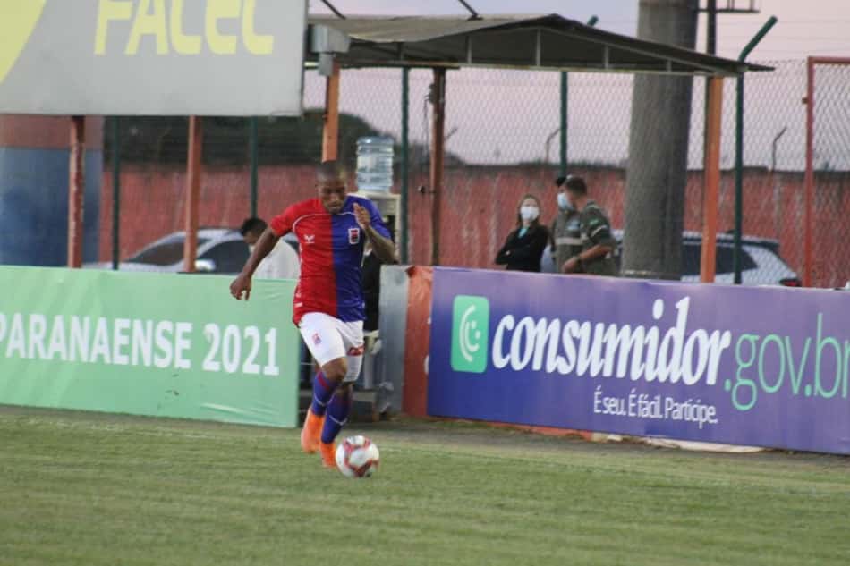 Herói contra o Cianorte, Gustavinho quer Paraná sem erros contra o Athletico-PR