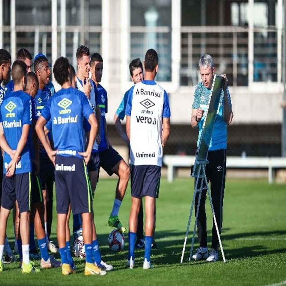Ofensivo? Veja os números de Tiago Nunes no Grêmio