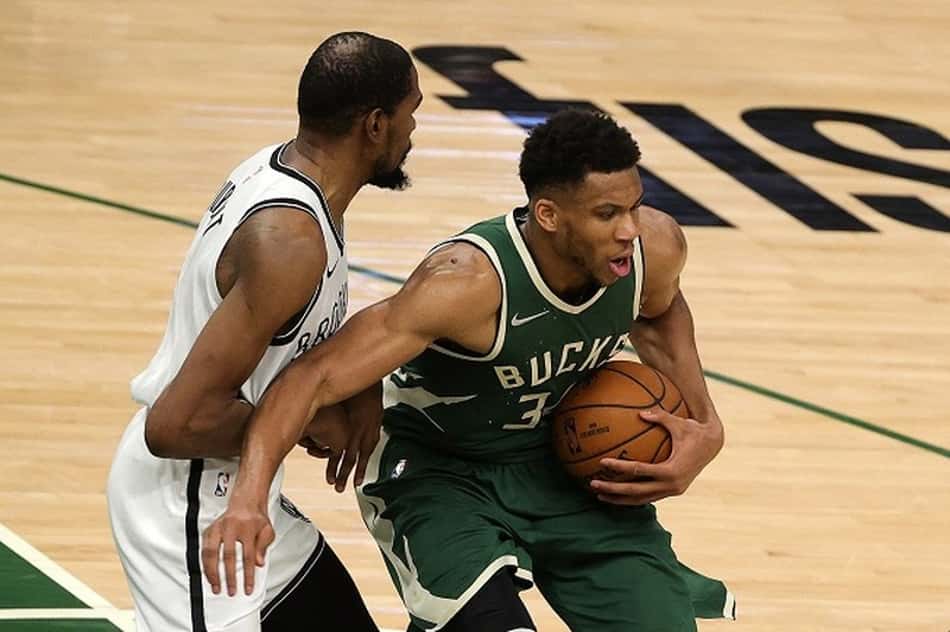 Giannis Antetokounmpo lidera corrida para o MVP