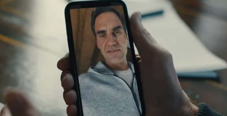 Federer estrela campanha pela Suíça com Robert De Niro