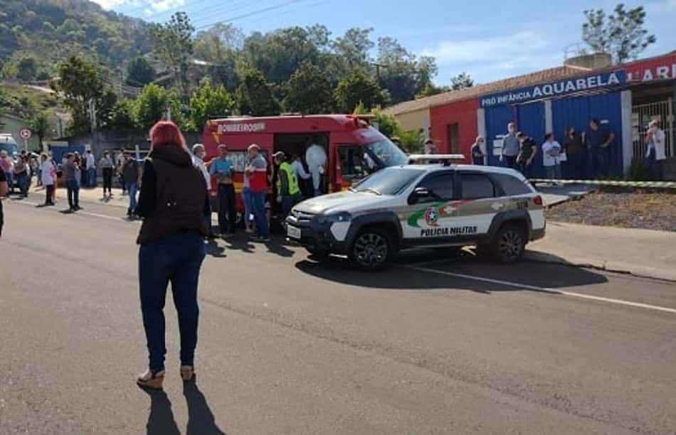 Clubes prestam solidariedade após jovem invadir creche e matar três crianças e duas funcionárias