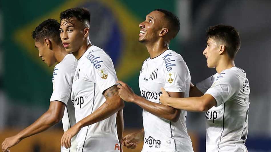 Santos entra no top 15 dos clubes com mais gols na história da Libertadores