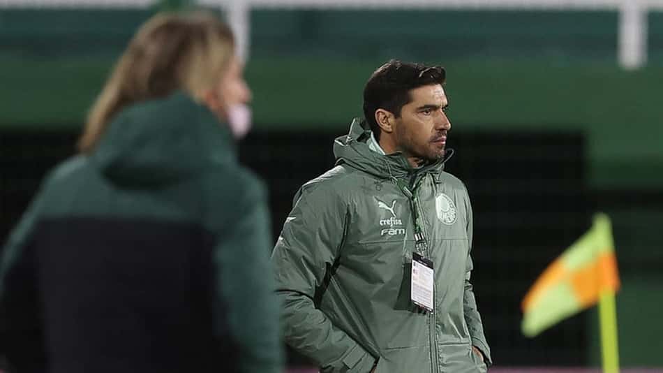 Dérbi: Palmeiras encara o Corinthians como melhor visitante da Neo Química Arena