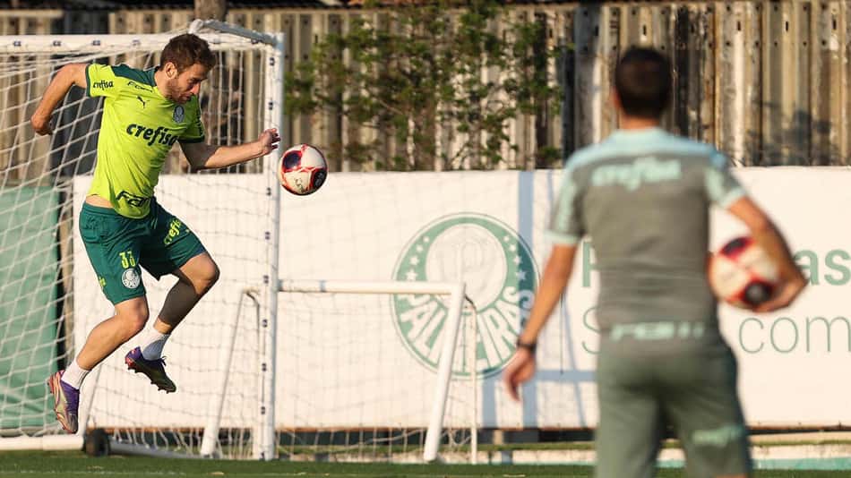 Escalação do Palmeiras: Alan Empereur se recupera e fica à disposição para enfrentar Santos