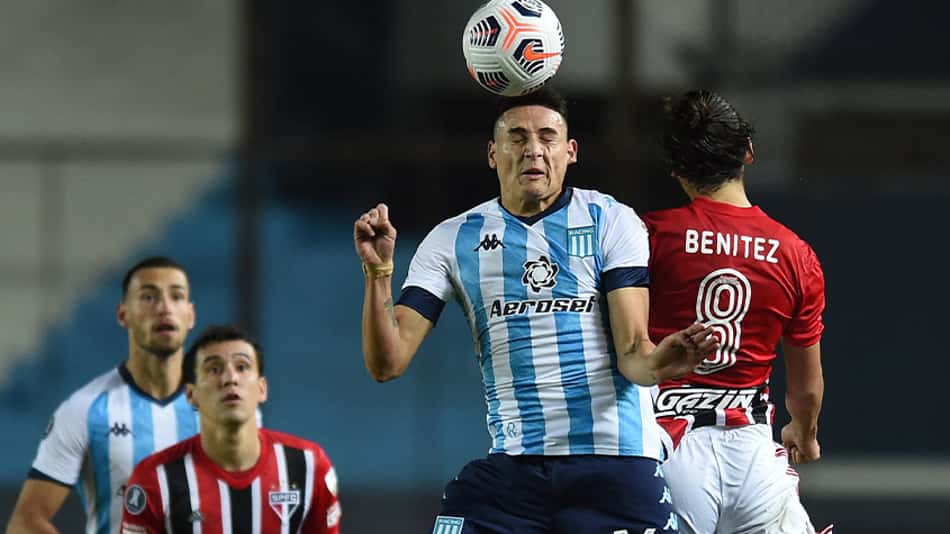 Técnico do Racing vibra com atuação diante do São Paulo