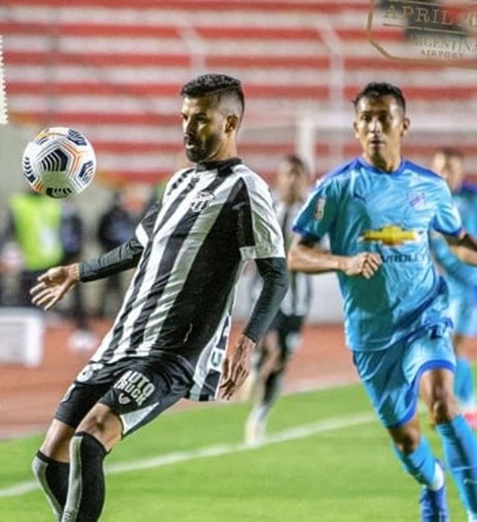 Jael perde pênalti, e Ceará empata com o Bolívar pela Sul-Americana