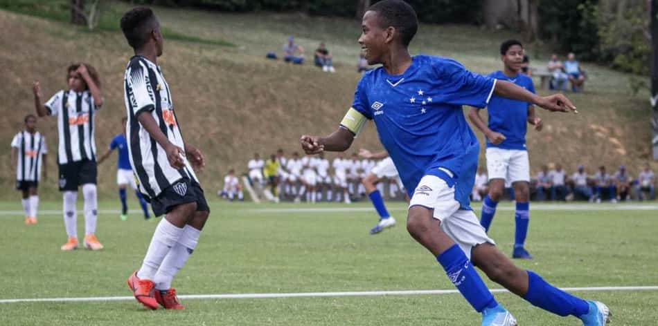 Joia do Cruzeiro, Estevão Willian acerta com o Palmeiras