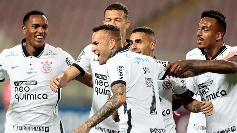 Corinthians se aproxima de esquema 'ideal', mas perfil do time é o trunfo