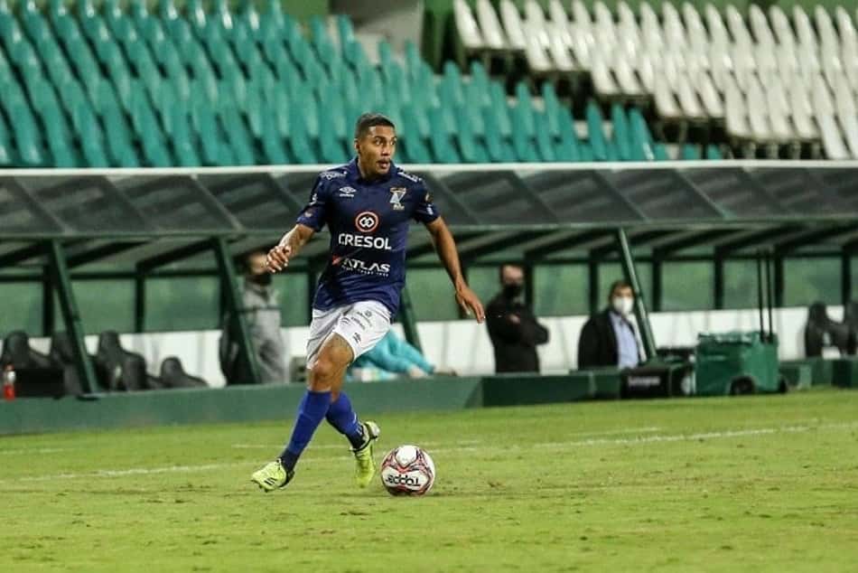 Hélio Borges comenta ascensão do Azuriz e sonha com classificação para a próxima fase do Paranaense