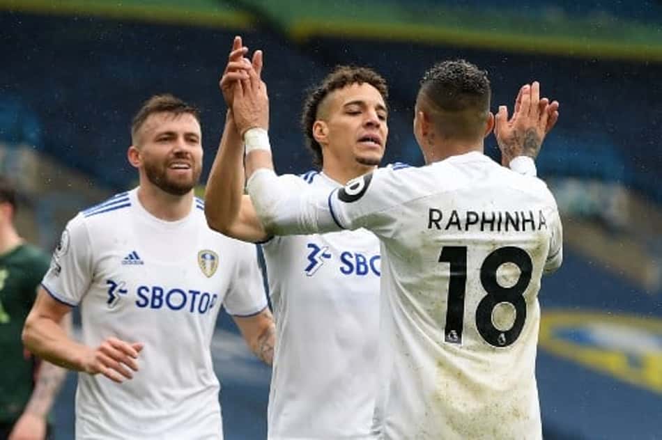Tottenham perde para o Leeds e fica longe de vaga da Champions League