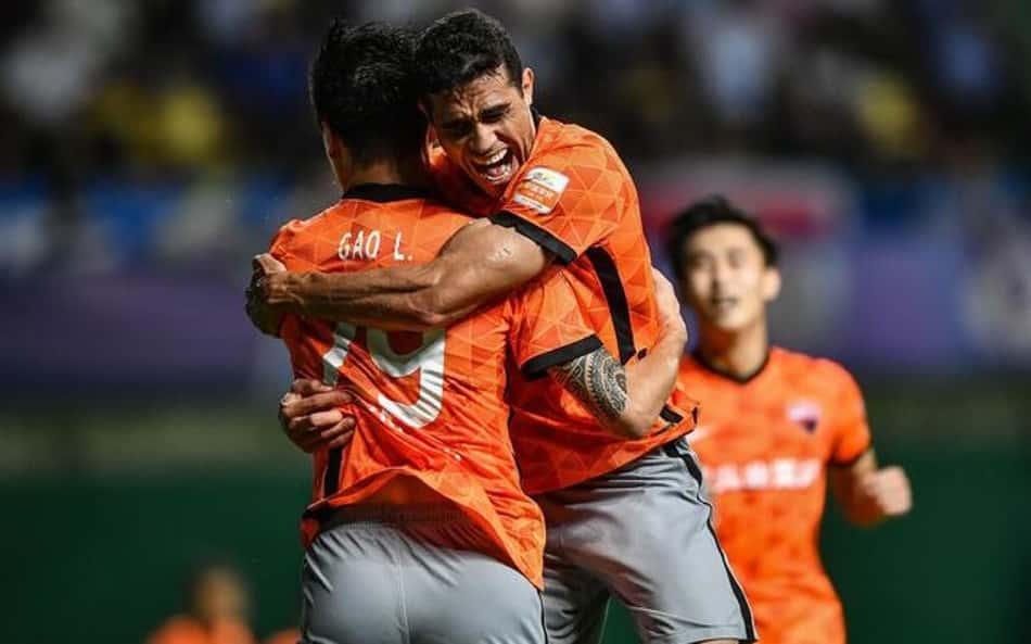 Gols e assistência: Alan Kardec comanda vitória do Shenzhen na Superliga Chinesa