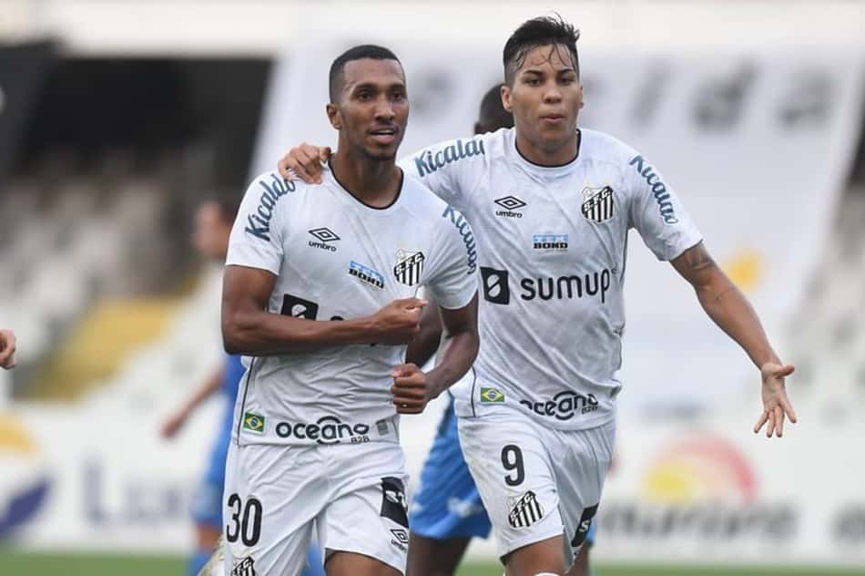 Kaio Jorge se isola na artilharia do Santos na temporada