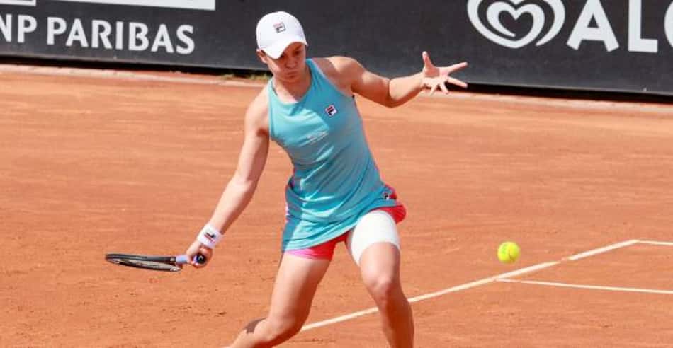 Últimas campeãs, Barty e Swiatek estão no mesmo lado em Roland Garros
