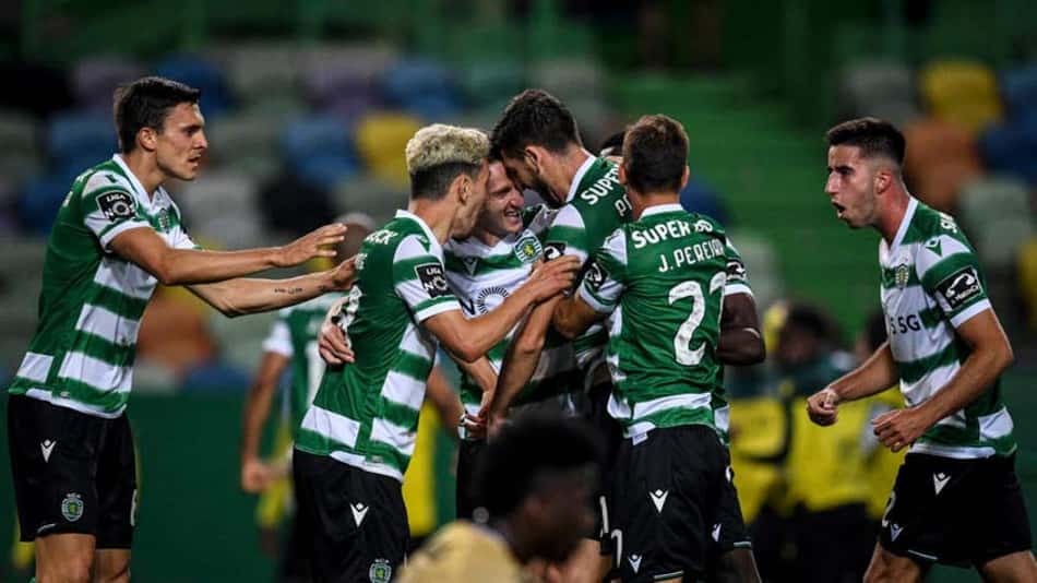 Sporting marca no fim e bate o Varzim pela Taça de Portugal