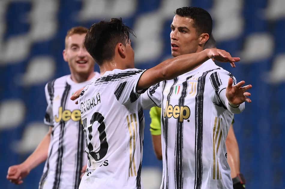 Cristiano Ronaldo e Dybala chegam ao centésimo gol cada um, e Juventus vence o Sassuolo no Italiano