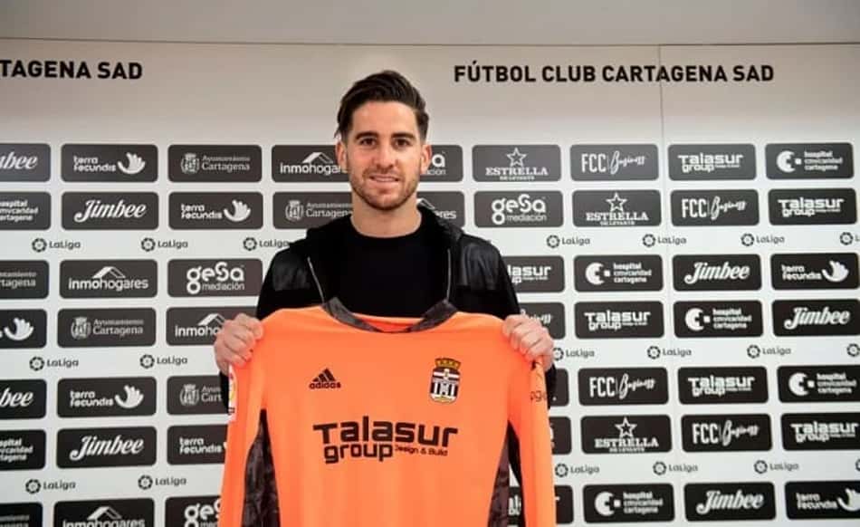 Ex-goleiro do River Plate faz revelação forte sobre período no clube