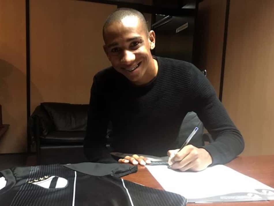 Pablo Siles, do Danubio-URU, acerta chegada por empréstimo ao Vitória