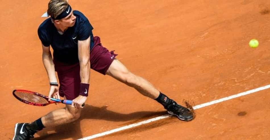 Shapovalov: 'Estou feliz de como joguei contra o melhor tenista no saibro'