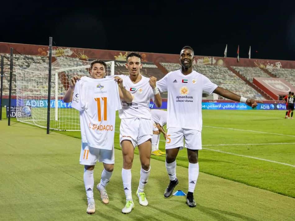 Ex-Fluminense, Leandro Spadacio salva time do rebaixamento na Ásia e cita inspiração em Messi e Robben