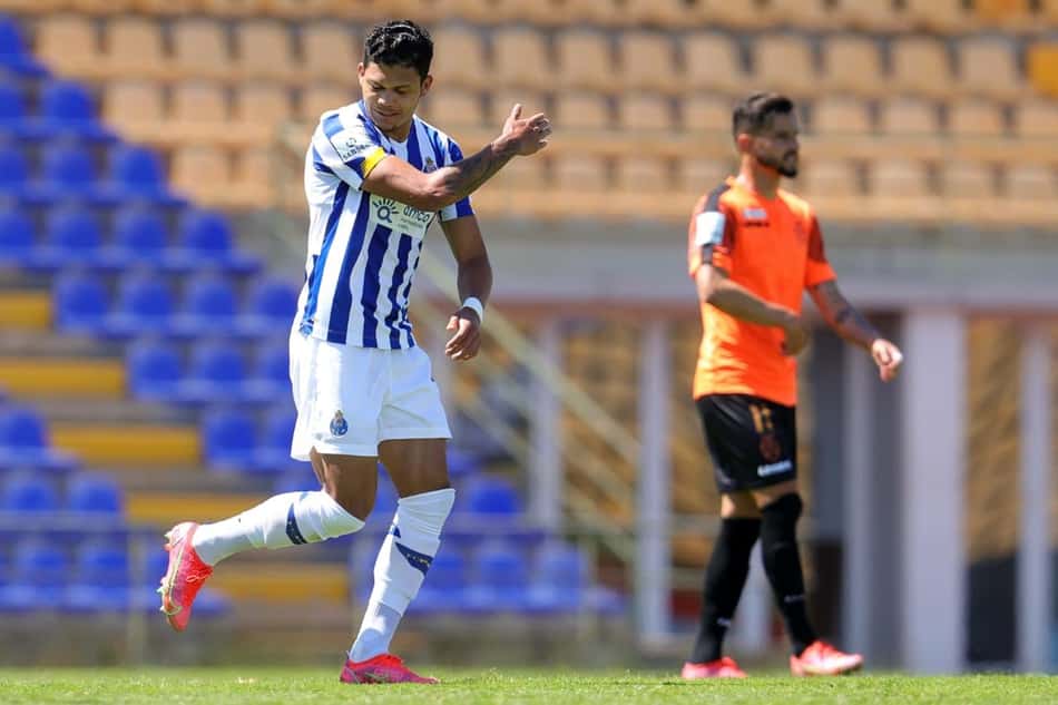 Convocado para a Seleção Olímpica, Evanilson marca pelo Porto B na fuga da equipe contra o rebaixamento