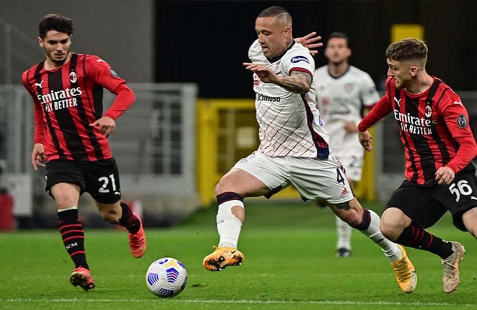 Milan empata em casa com o Cagliari e se complica na briga por Champions