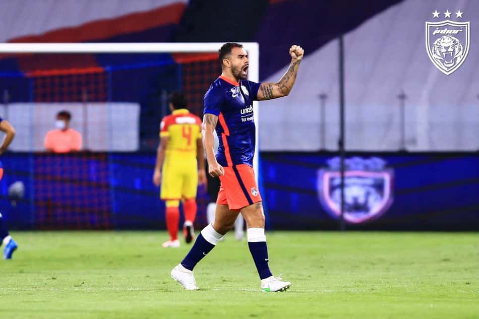 Titular absoluto no Johor, Maurício busca evolução na temporada