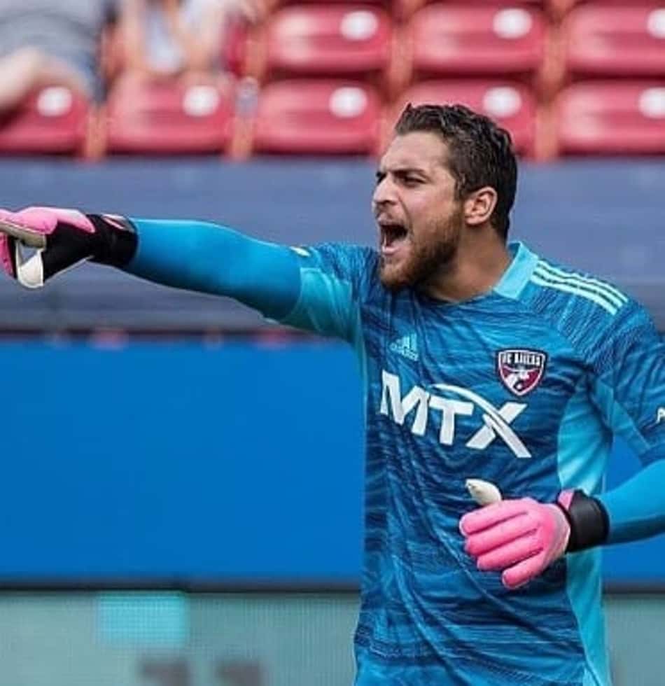 Phelipe Megiolaro reassume a titularidade e Dallas volta a vencer na MLS