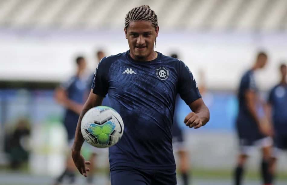 Felipe Gedoz fala sobre fase positiva no Remo e quer jogo da vida contra o Atlético-MG na Copa do Brasil