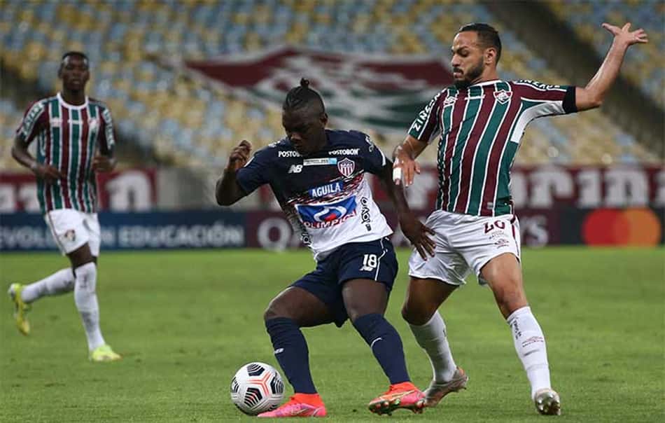 Fluminense joga mal, perde para o Junior Barranquilla e decidirá vaga na Libertadores contra o River Plate