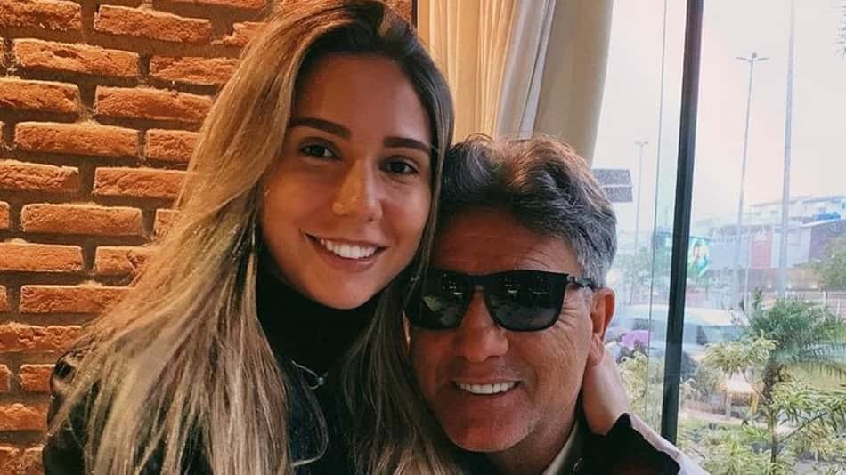 Carol Portaluppi dispara contra torcida do Flamengo após Renato ser xingado no Maracanã: 'Vergonha'