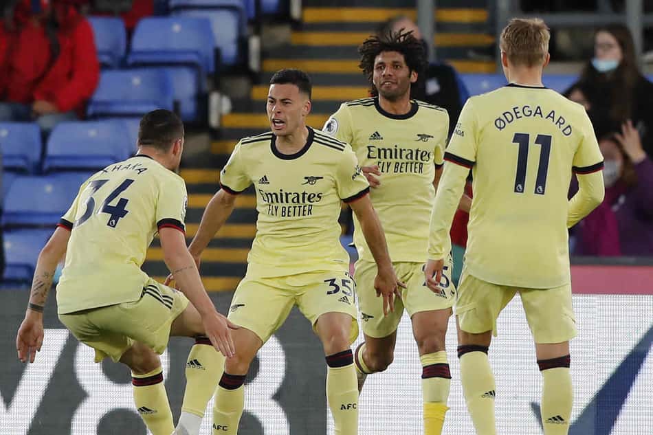 Arsenal vence o Crystal Palace com gol de Gabriel Martinelli no fim