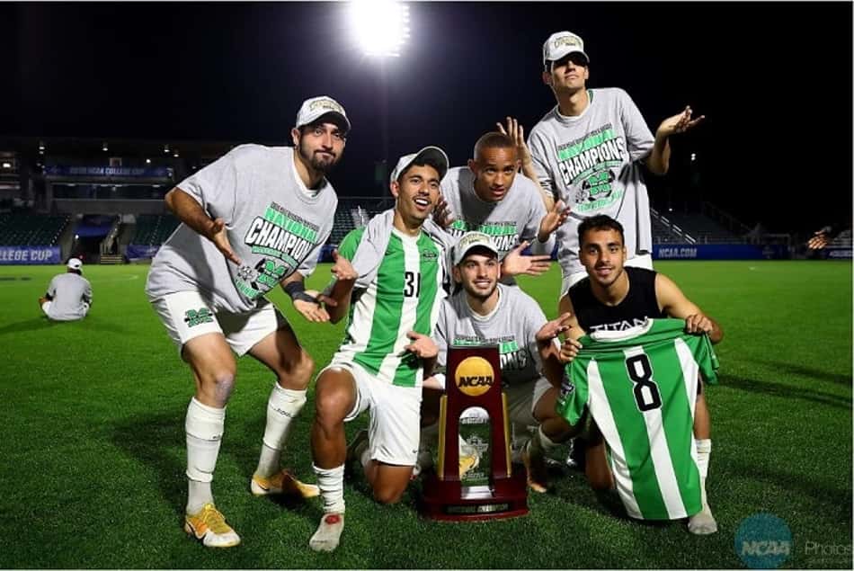 Com 'golden goal' e roteiro épico, brasileiros são campeões de torneio universitário de futebol dos EUA