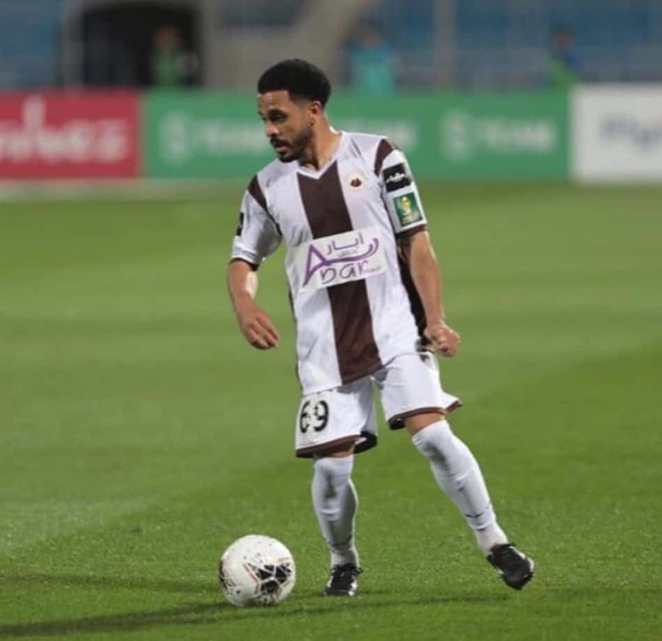 Time de Diego Miranda vence e se aproxima do acesso na Arábia Saudita