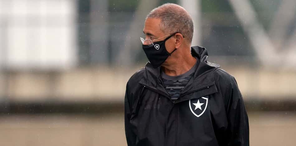 Bastidores: divergência de ideias desde chegada do CEO gerou saída de Altamiro Bottino do Botafogo