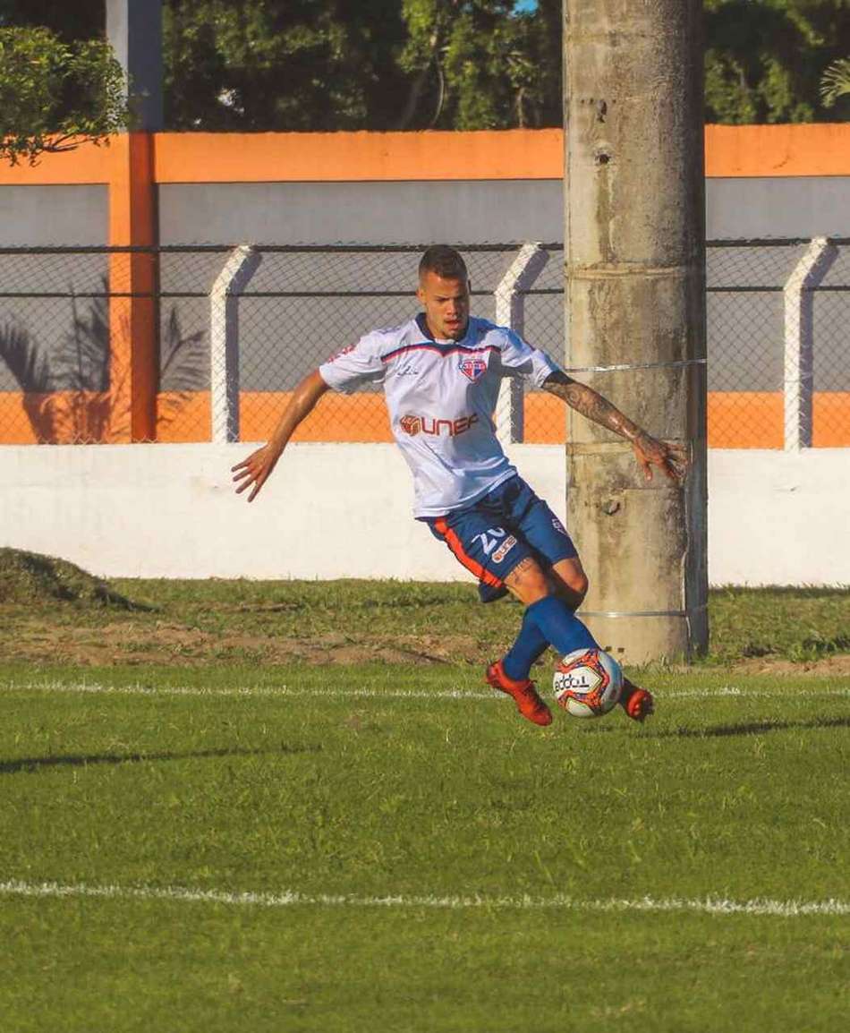 Pedro Neto, do Bahia de Feira, projeta final do Baiano e afirma: 'Nosso grupo merece esse título'