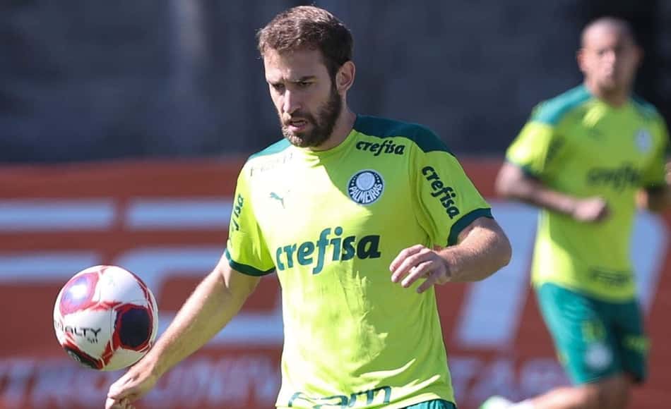 Após empate sem gols, Palmeiras treina na manhã desta sexta-feira; Alan Empereur participa com o grupo