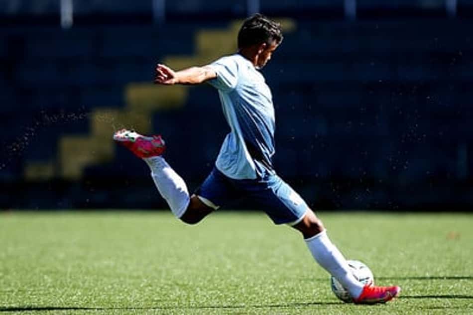 Patati marca e Santos Sub-20 vence amistoso contra a Portuguesa santista