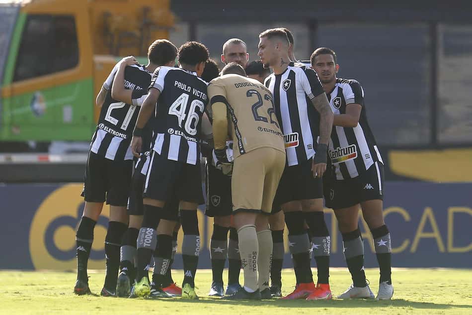 Botafogo x Coritiba: prováveis times, onde assistir, desfalques e palpites