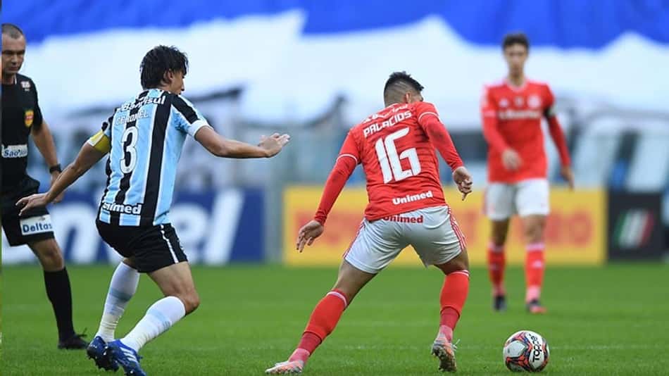 Grêmio empata com o Inter e leva o tetracampeonato Gaúcho