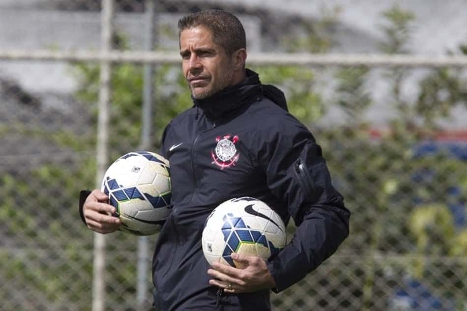 'Ótimo para o Corinthians, barca furada para o Sylvinho', diz Sormani sobre chegada do novo treinador